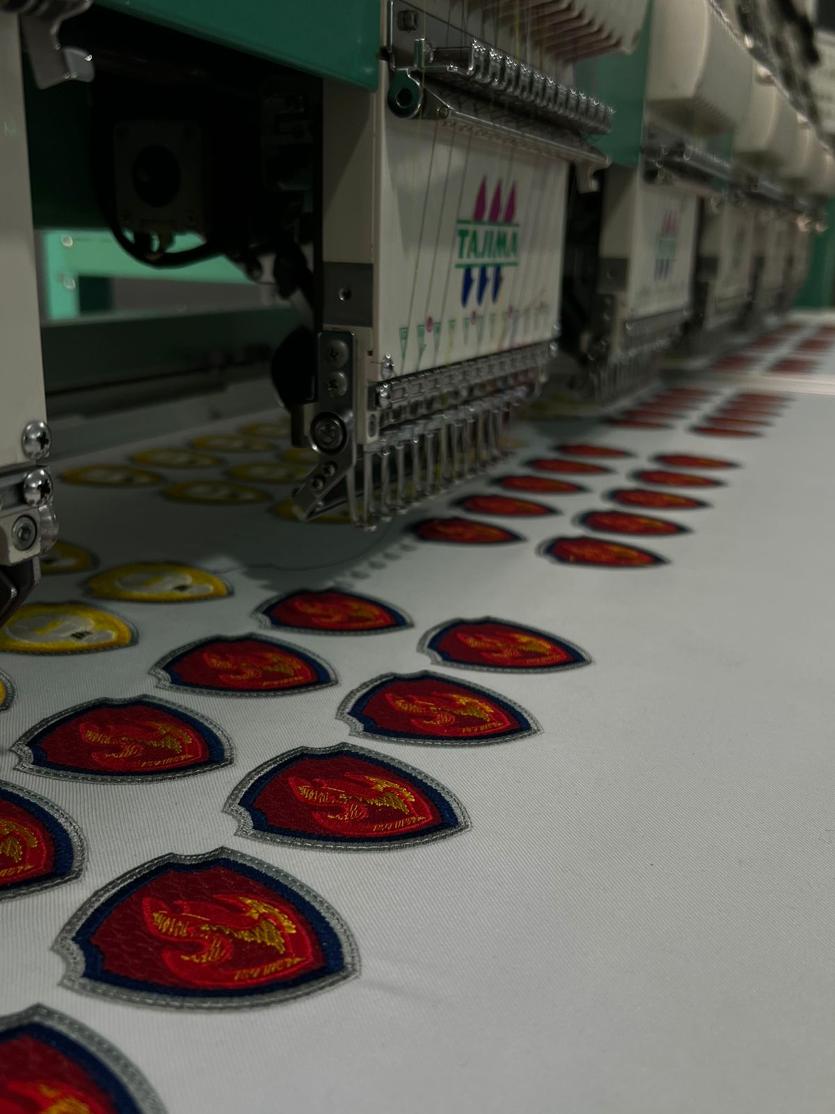 Parches bordados a máquina