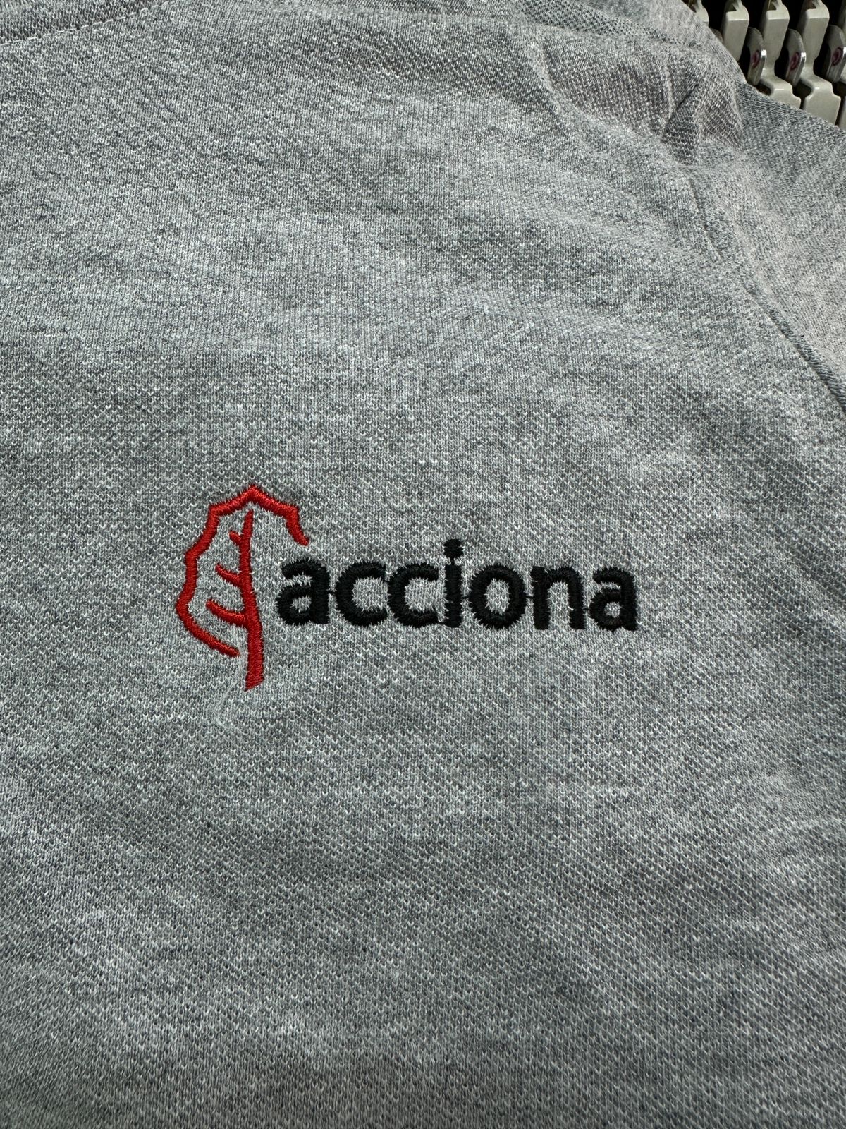 Playera corporativa Acciona